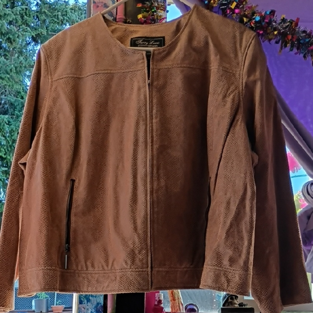 Brown Leather Jacket Timeless Versatile Style